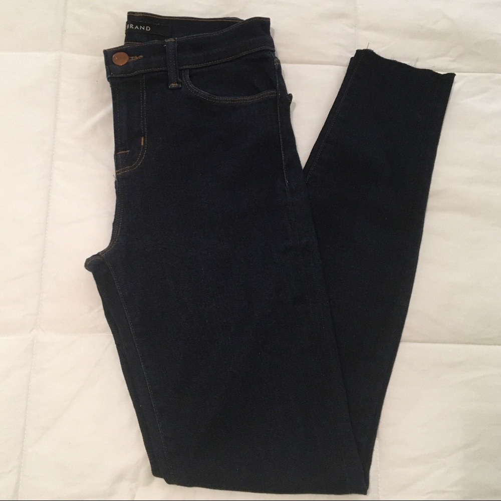 J Brand Mid-Rise Cropped Skinny Jean Size 24